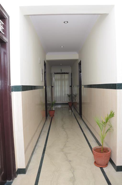 Oyo 1900 Hotel Olive Residency Mysore Bagian luar foto