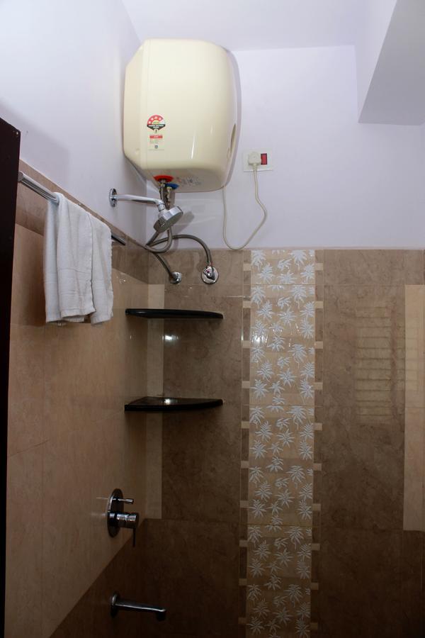 Oyo 1900 Hotel Olive Residency Mysore Bagian luar foto